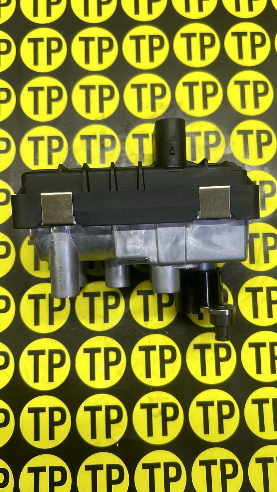 WESGATE GT17 FORD TRANSİT CUSTOM 155 PS 786880 ORTADAN SOKET YENİ TİP